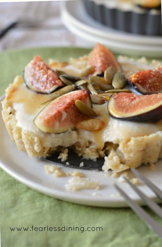 Gluten Free Fig No-Bake Tart - Fearless Dining